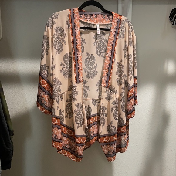 Bohemian Paisley Pattern Cardigan - Picture 7 of 7